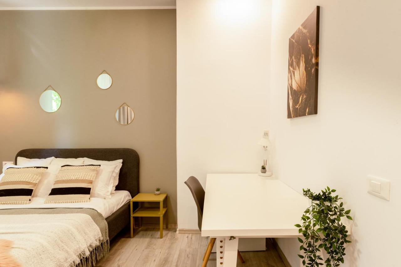 Ideal Stay: Spacious 2Br Apt Near Calea Victoriei Bucharest Exterior photo